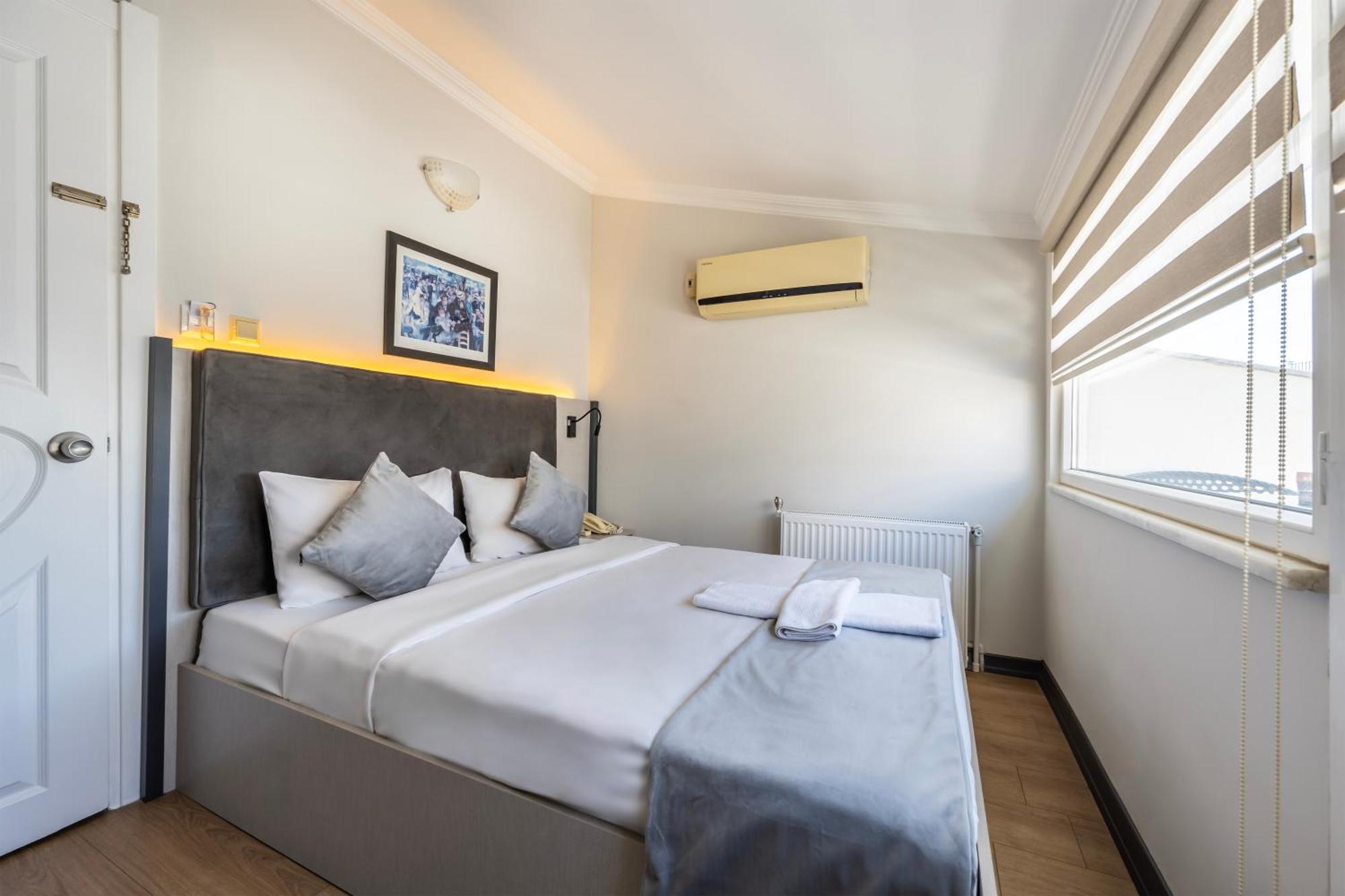 Taksim Trust Hotel อิสตันบูล ภายนอก รูปภาพ