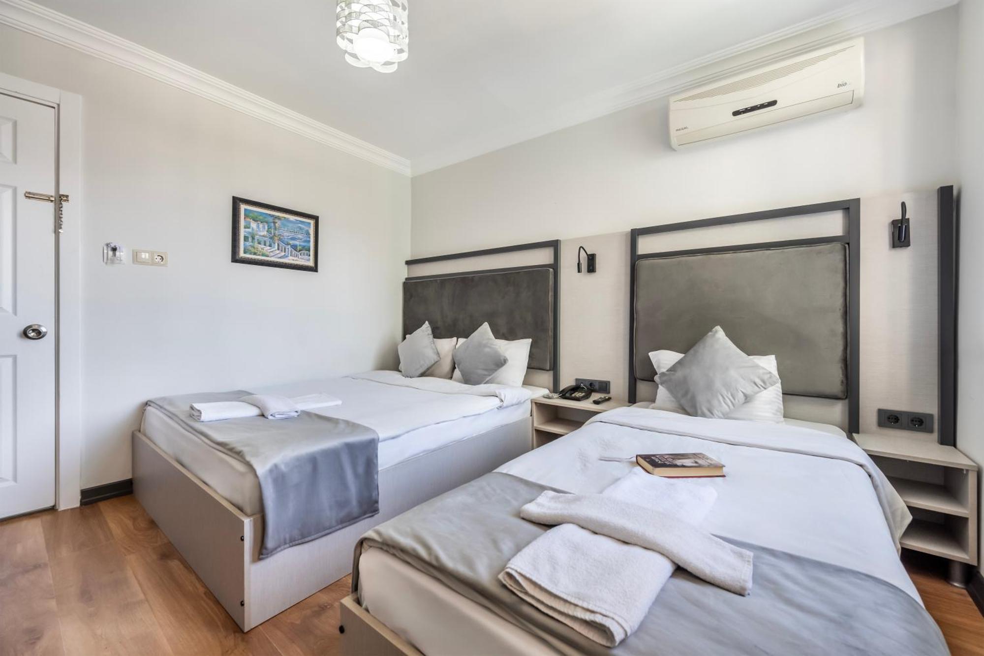 Taksim Trust Hotel อิสตันบูล ภายนอก รูปภาพ